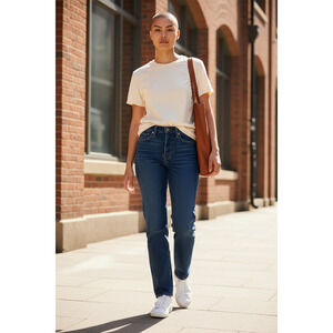 Levi's Women's Ribcage Straight Jeans  Size 26 x 32